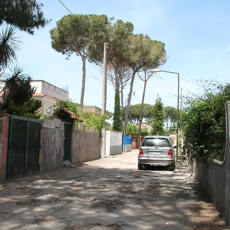בית נופש Villa Marina קסטל וולטורנו
